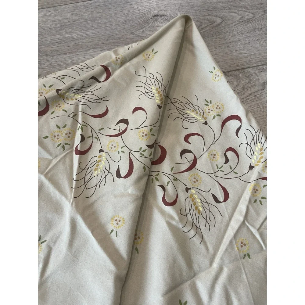 Vtg Boho Fringe Tablecloth Round 60